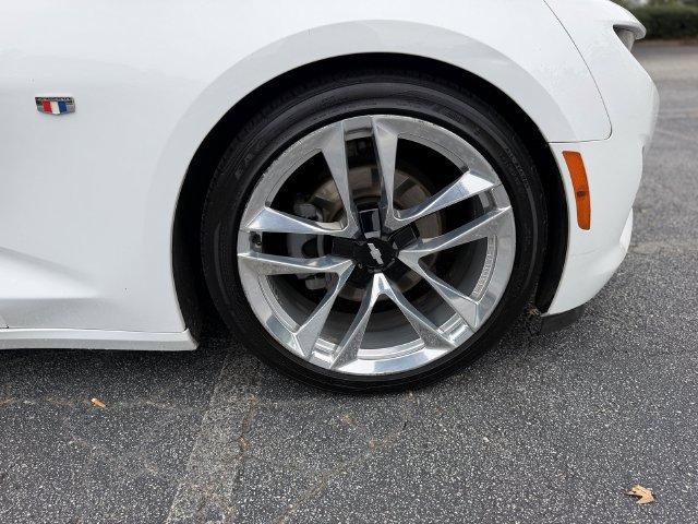Used 2020 Chevrolet Camaro LT w/ RS Package RWD image 37