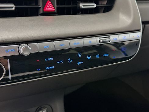 Used 2024 Hyundai Ioniq 5 SEL image 24
