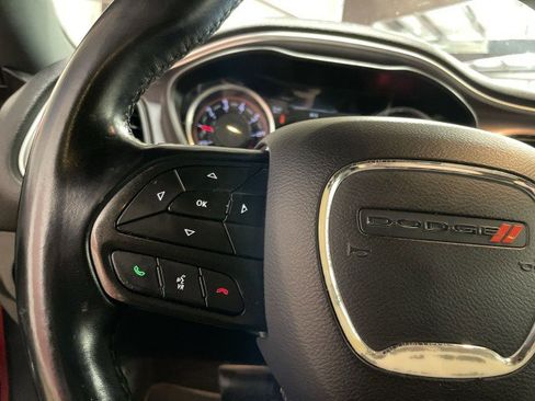 Used 2020 Dodge Challenger SXT RWD image 26