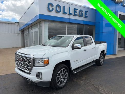 Used 2022 GMC Canyon Denali AWD/4WD image 1