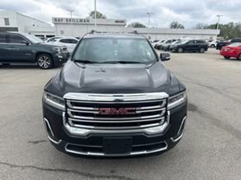 Used 2020 GMC Acadia SLE w/ Driver Convenience Package image 2