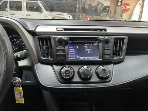 Used 2017 Toyota RAV4 LE w/ All Weather Liner Package AWD/4WD image 16