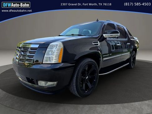 Used 2010 Cadillac Escalade EXT Luxury AWD/4WD image 1