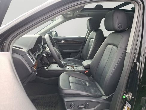 Used 2020 Audi Q5 2.0T Premium Plus w/ Premium Plus Package image 14