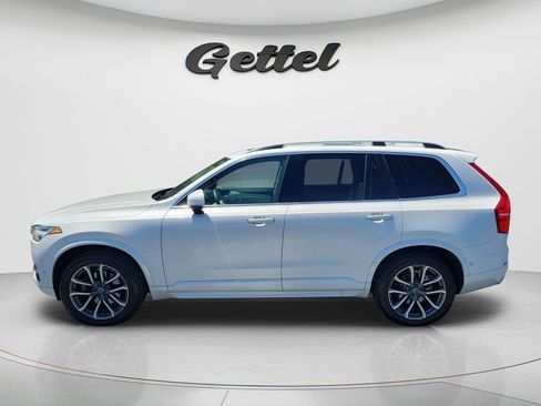 Used 2018 Volvo XC90 T6 Momentum w/ Convenience Package AWD/4WD image 9
