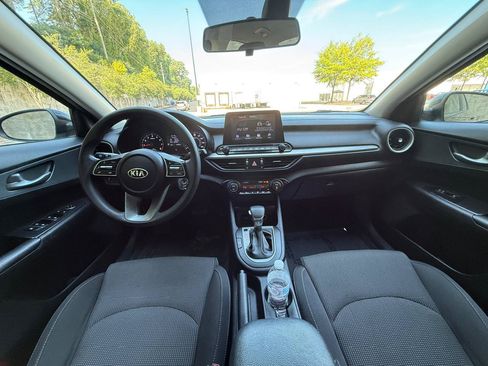 Used 2019 Kia Forte Sedan FWD image 14