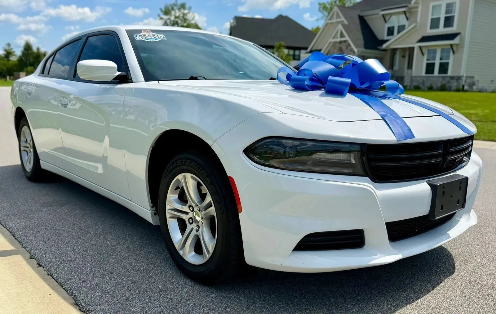 Used 2021 Dodge Charger SXT RWD image 1