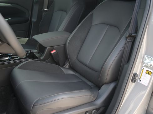 New 2026 Subaru Forester Touring AWD/4WD image 16
