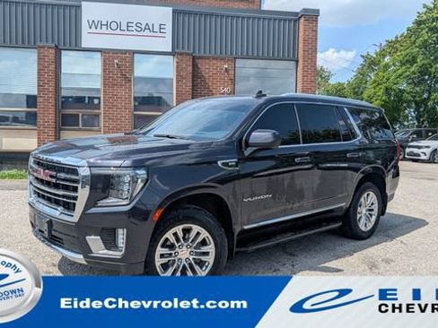 Used 2023 GMC Yukon SLT AWD/4WD image 1