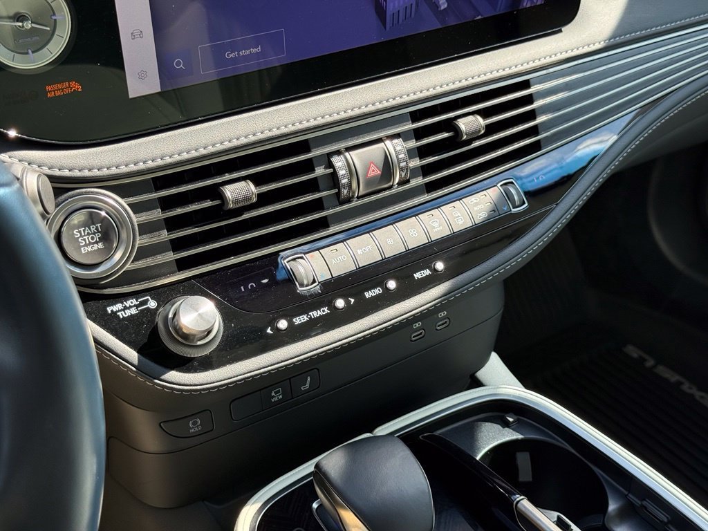 Certified 2023 Lexus LS 500 w/ Interior Upgrade Package RWD image 35