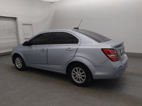 Used 2018 Chevrolet Sonic LT w/ Convenience Package FWD image 3