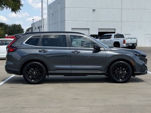 Used 2023 Honda CR-V Sport image 3