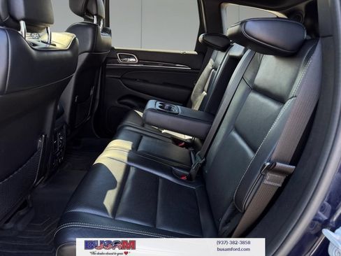 Used 2014 Jeep Grand Cherokee Overland w/ Advanced Technology Group AWD/4WD image 8