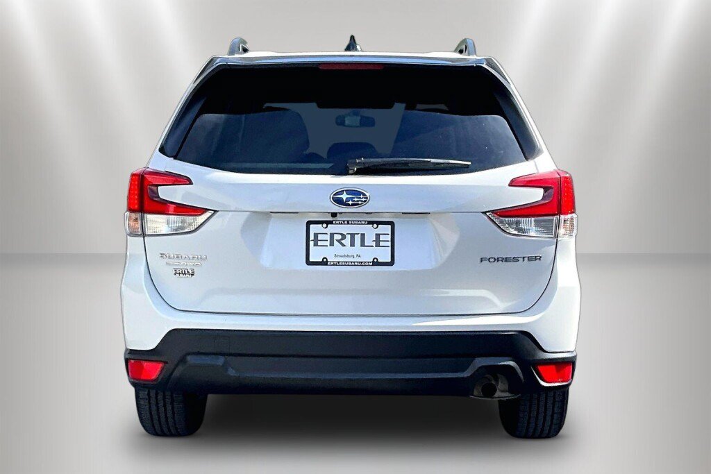 Certified 2024 Subaru Forester Premium AWD/4WD image 6