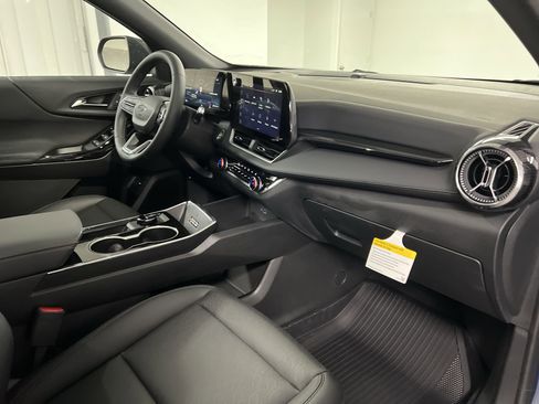 New 2026 Chevrolet Equinox LT w/ Convenience Package II image 64