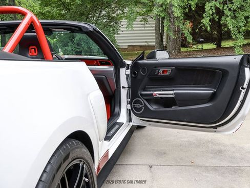 Used 2017 Ford Mustang GT Premium w/ Equipment Group 401A RWD image 53