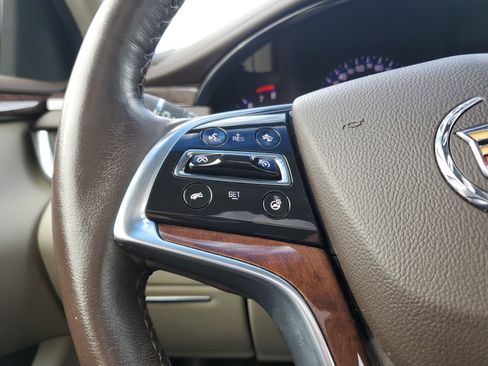 Used 2014 Cadillac XTS Luxury w/ Driver Awareness Package image 18