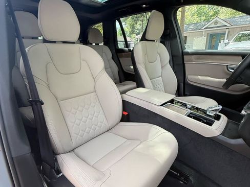 Used 2026 Volvo XC90 T8 Plus w/ Protection Package AWD/4WD image 11