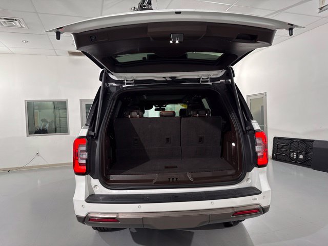 Used 2024 Ford Expedition King Ranch AWD/4WD image 9