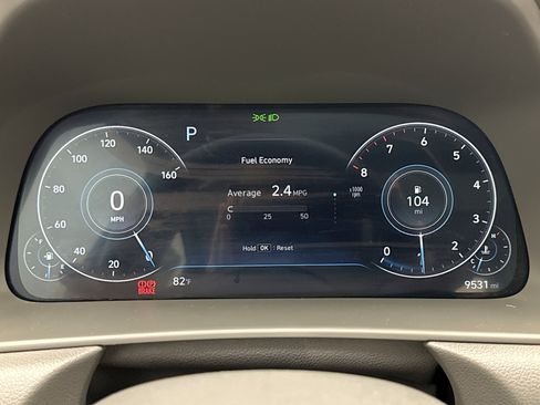 Used 2023 Hyundai Sonata SEL w/ Convenience Package FWD image 9