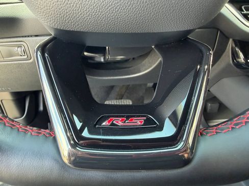 Used 2024 Chevrolet Equinox EV RS FWD image 14