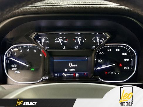Used 2021 GMC Sierra 1500 SLT w/ SLT Premium Package AWD/4WD image 12
