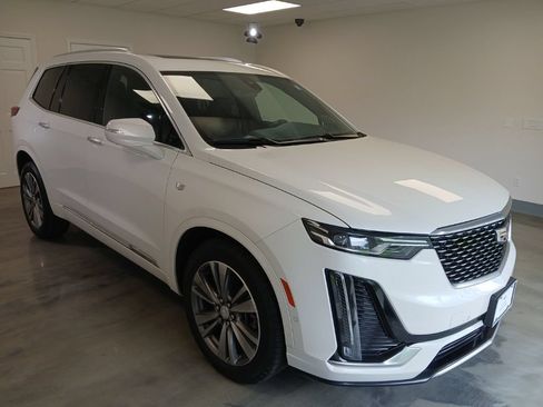 Used 2022 Cadillac XT6 Premium Luxury w/ Technology Package AWD/4WD image 1