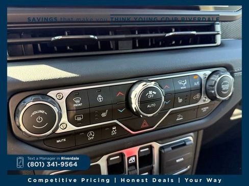 New 2025 Jeep Wrangler Unlimited Rubicon w/ Steel Bumper Group image 20