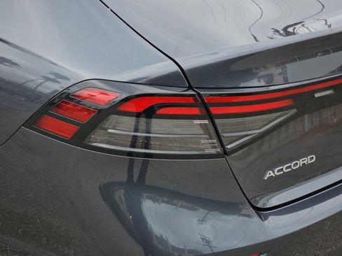 Used 2023 Honda Accord EX-L image 32