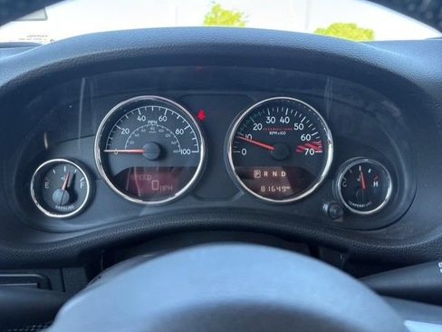 Used 2016 Jeep Wrangler Unlimited Rubicon AWD/4WD image 19