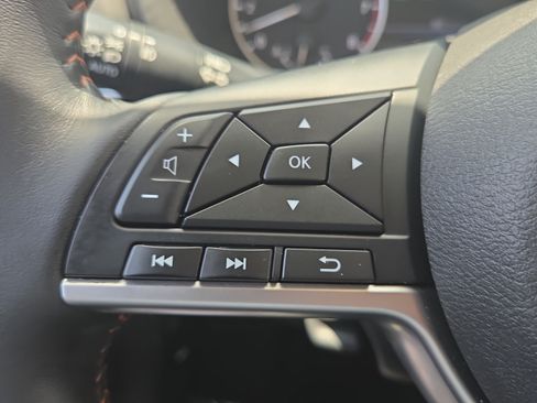 Used 2020 Nissan Sentra SR w/ Electronics Package FWD image 22