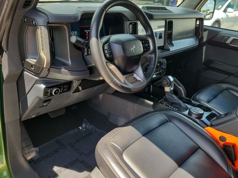 Certified 2025 Ford Bronco Badlands AWD/4WD image 20