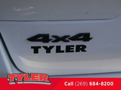 New 2025 Jeep Grand Cherokee Limited w/ Black Appearance Package image 14