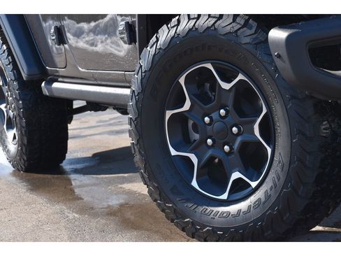 Used 2022 Jeep Wrangler Unlimited Rubicon 4xe w/ Steel Bumper Group image 9