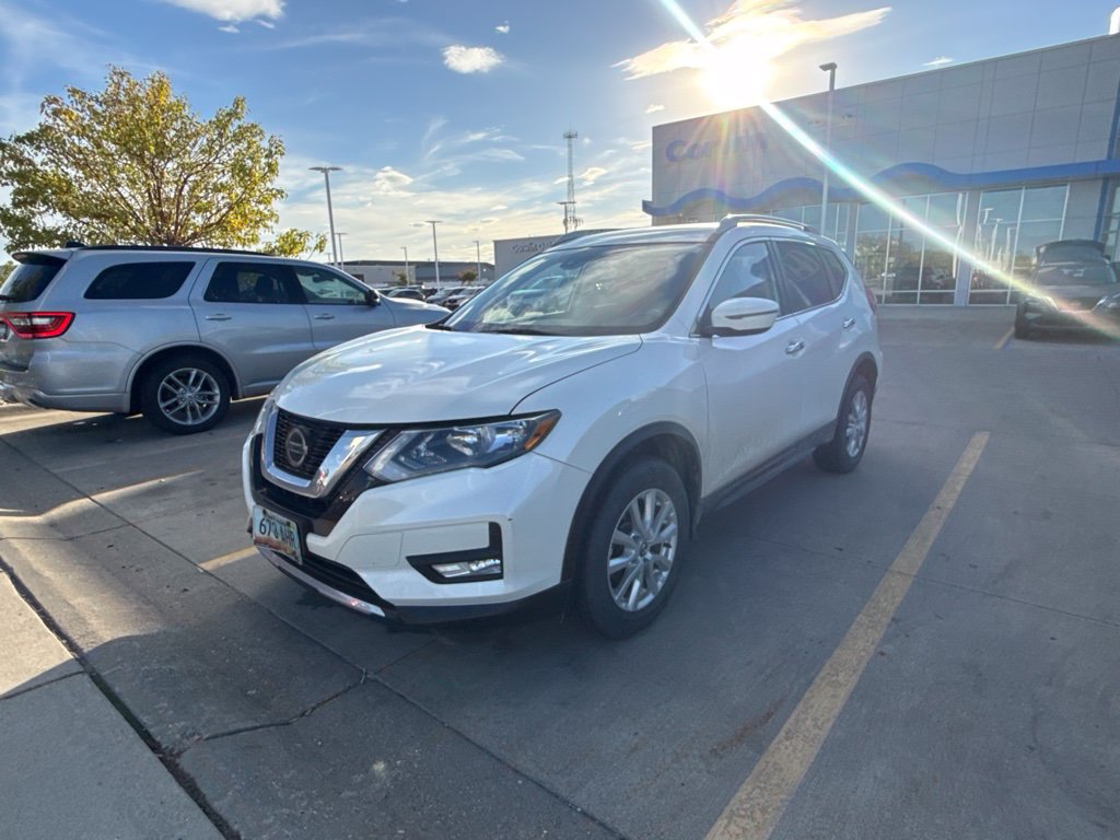 Used 2019 Nissan Rogue SV AWD/4WD image 8