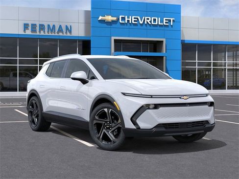 New 2026 Chevrolet Equinox EV LT w/ Convenience Package II image 8