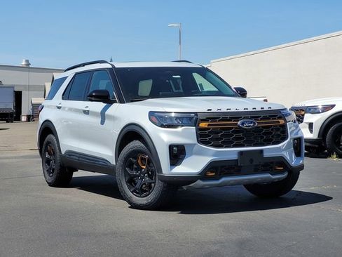 New 2026 Ford Explorer Tremor AWD/4WD image 1