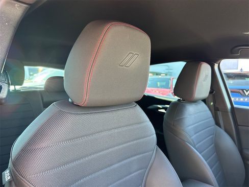 Certified 2024 Dodge Hornet R/T image 12