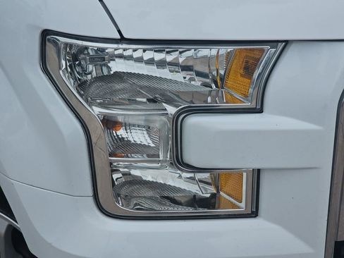 Used 2016 Ford F150 XLT w/ Trailer Tow Package image 34