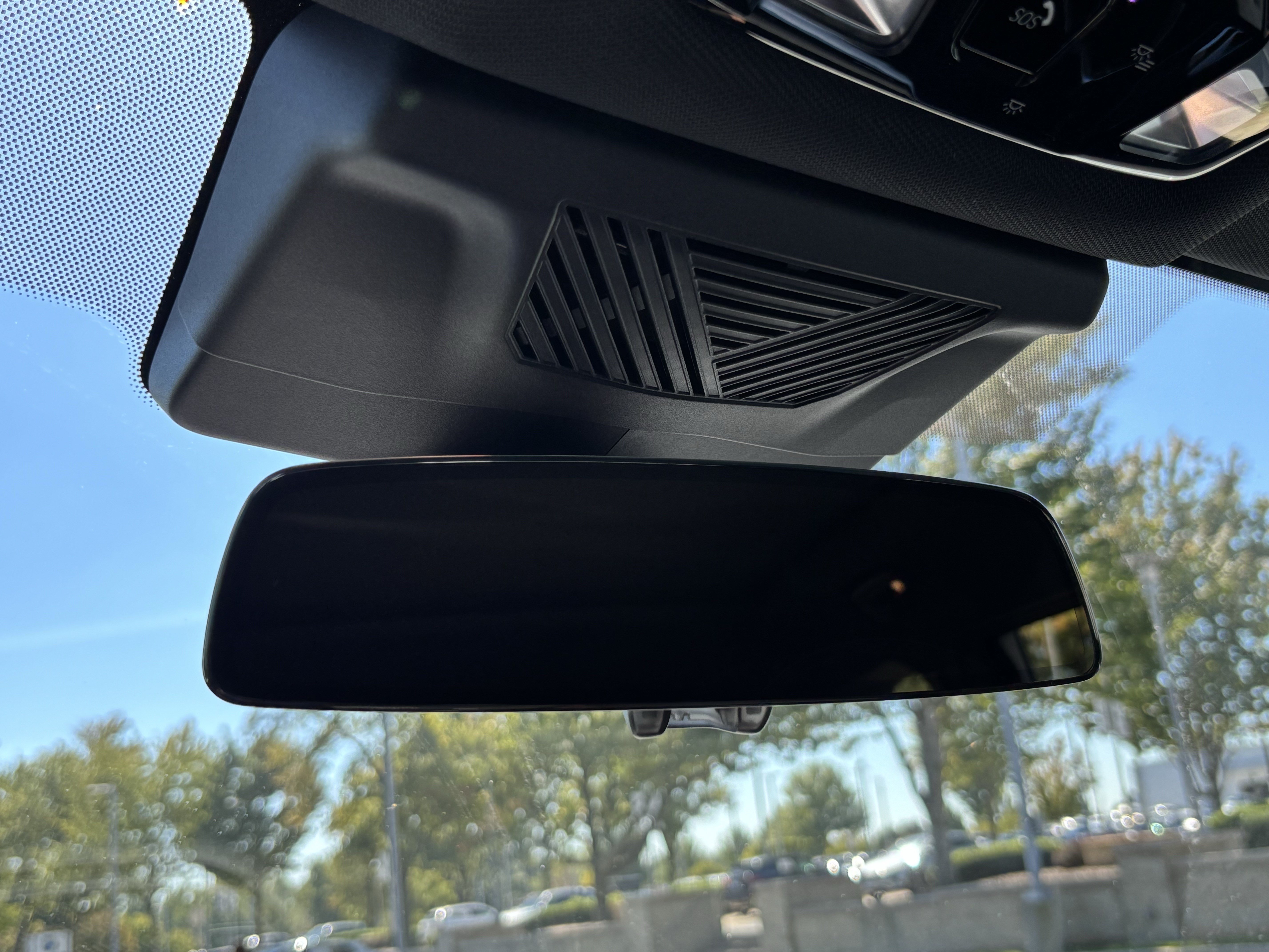 Certified 2025 BMW X1 xDrive28i AWD/4WD image 28