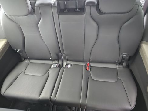New 2026 Kia Carnival EX FWD image 18