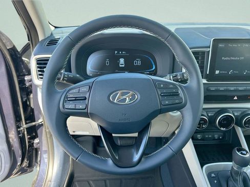 New 2026 Hyundai Venue SEL FWD image 30