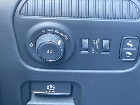 Used 2024 Jeep Grand Wagoneer Series II w/ Quick Order Packagew 28T image 14