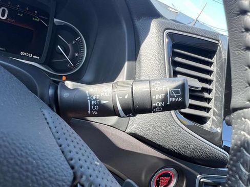 Used 2023 Honda Passport EX-L image 25