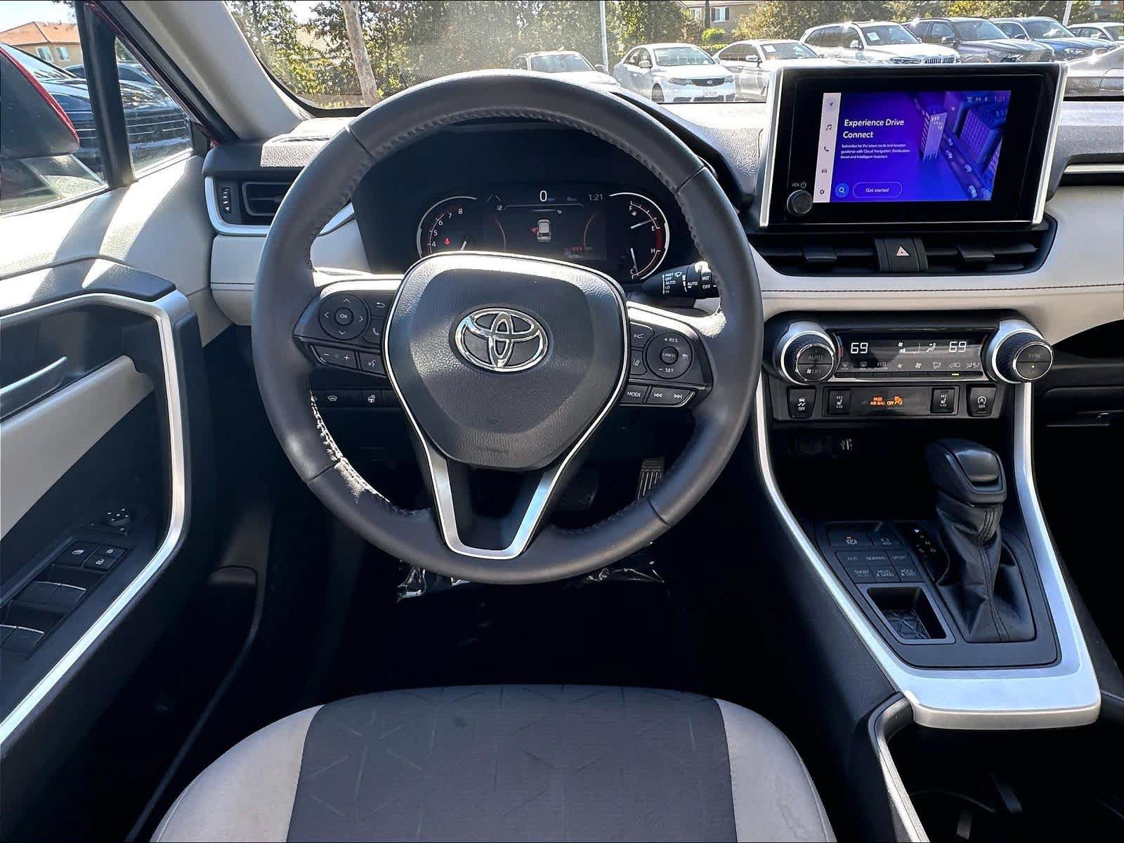 Used 2023 Toyota RAV4 XLE w/ XLE Grade Weather Package AWD/4WD image 10