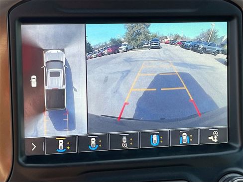 Used 2019 Chevrolet Silverado 1500 High Country w/ High Country Premium Package image 14