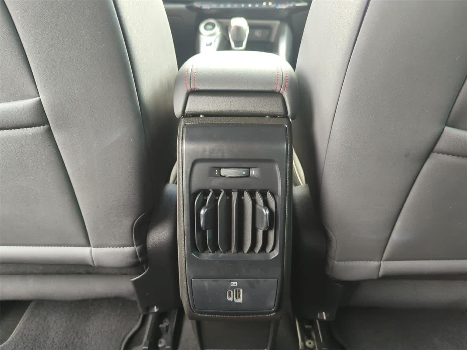 Used 2024 Dodge Hornet R/T Plus w/ R/T Blacktop Package AWD/4WD image 28