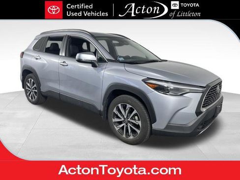 Certified 2024 Toyota Corolla Cross XLE w/ Convenience Package image 1