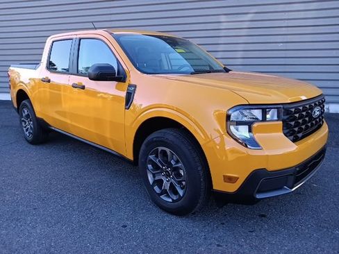 New 2026 Ford Maverick XLT w/ 4K Tow Package AWD/4WD image 1