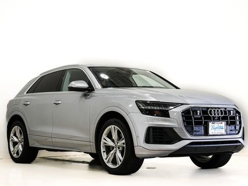 Used 2019 Audi Q8 Prestige AWD/4WD image 1